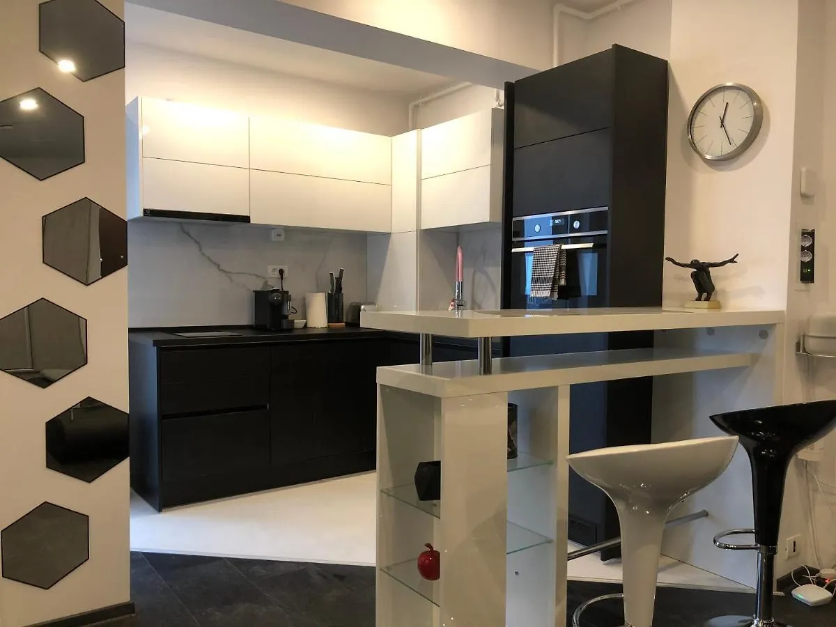 Stylish Westpark 2 Residence Lake View W8 Bucharest