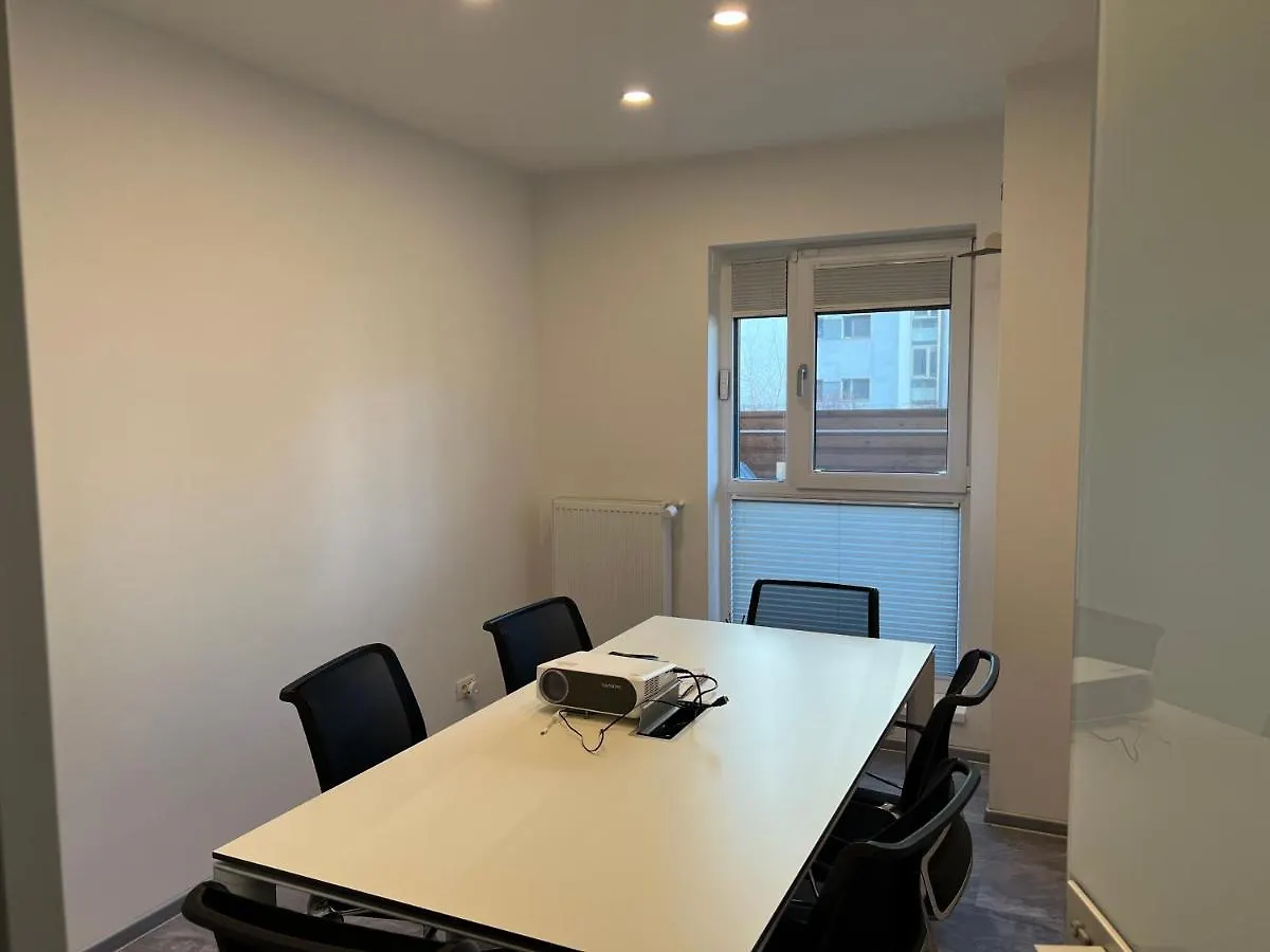 Stylish Westpark 2 Residence Lake View W8 Bucharest Apartment